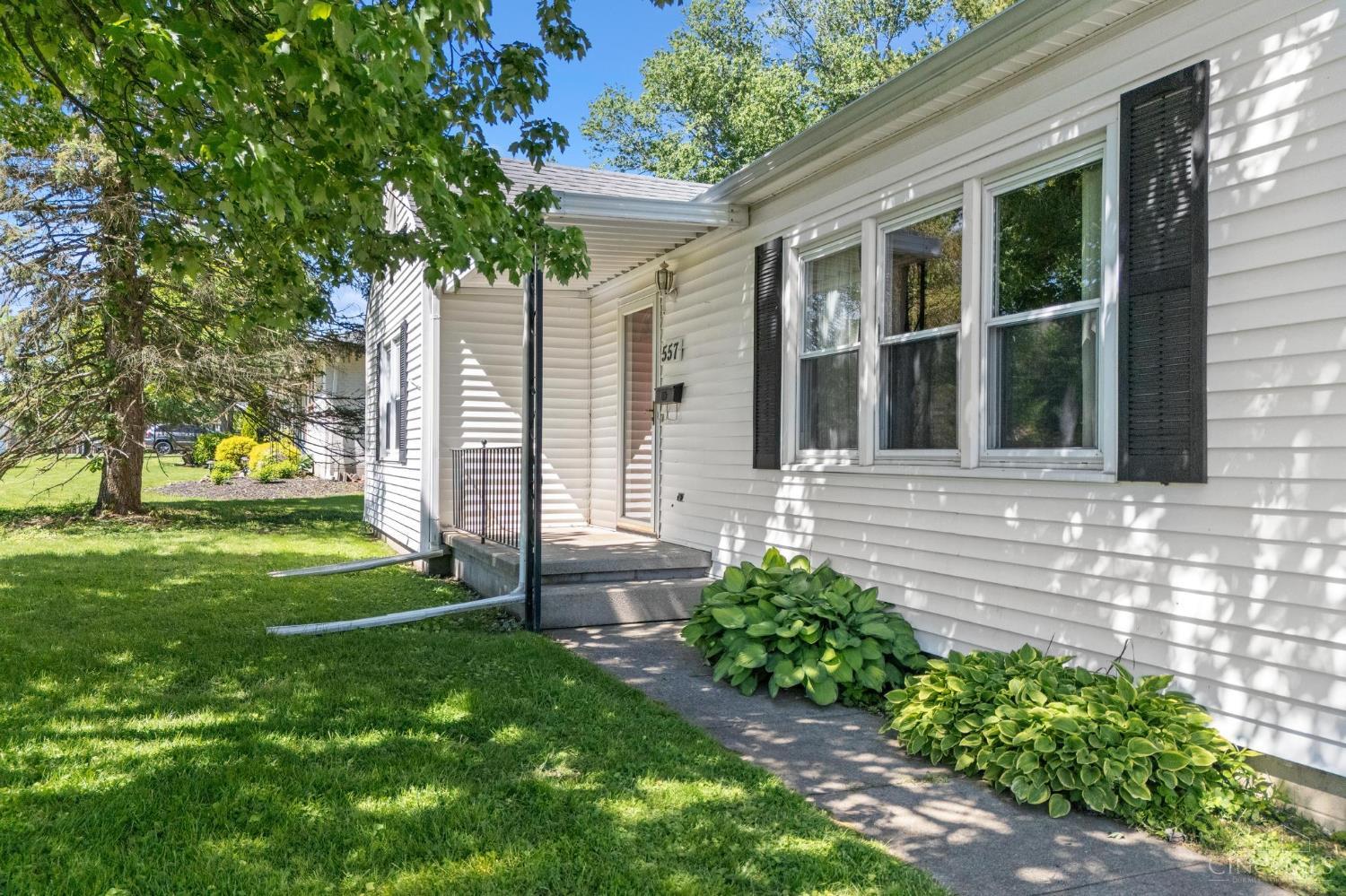 557 Prairie Avenue