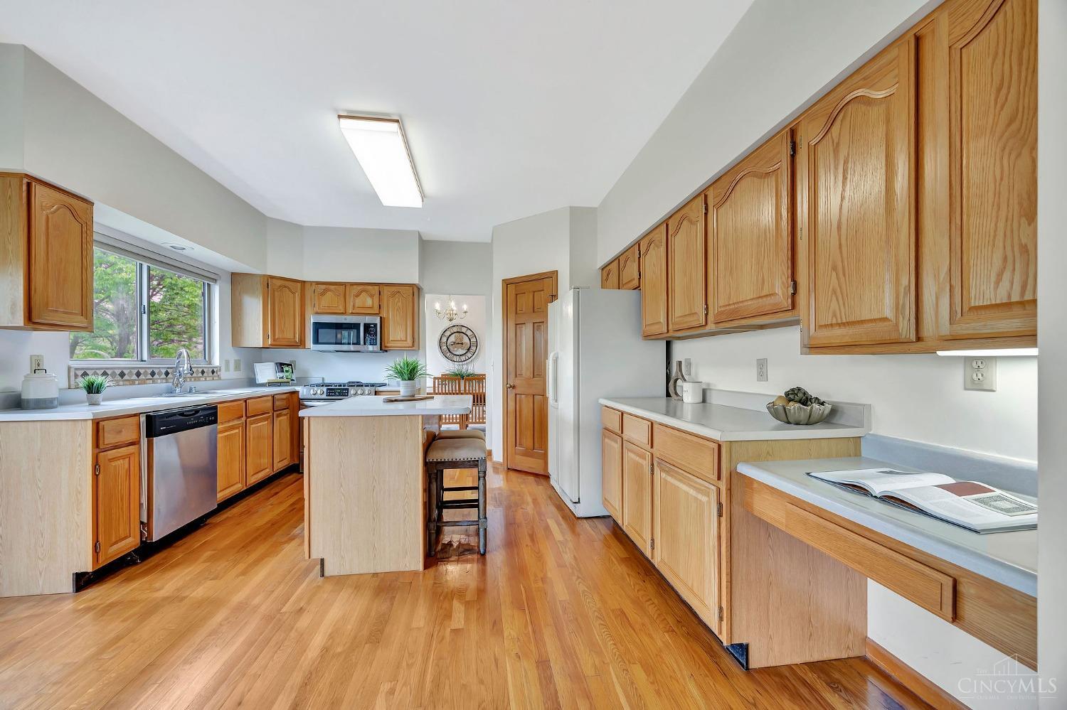 6026 Tarn Circle, Mason, Ohio image 10