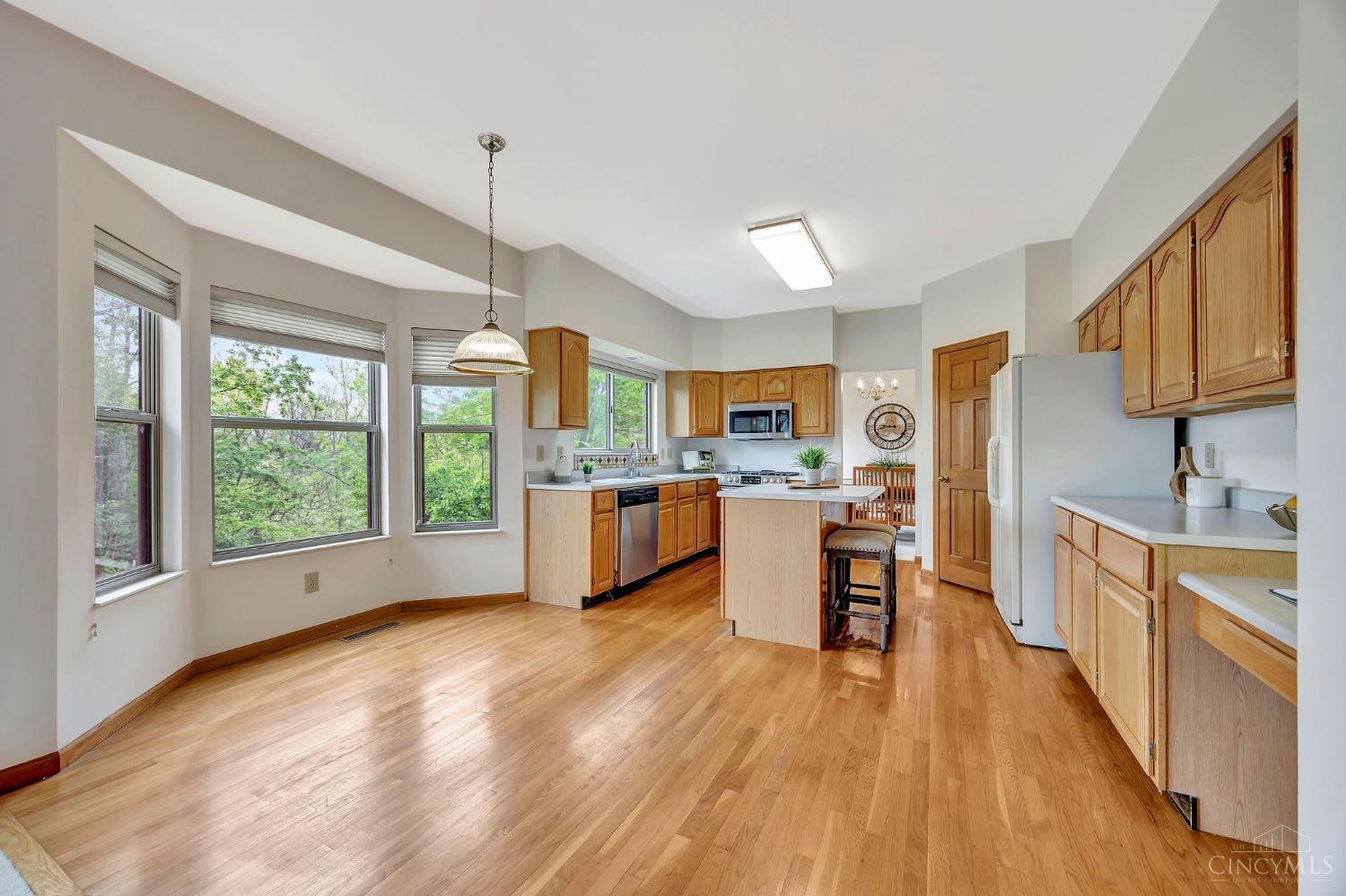 6026 Tarn Circle, Mason, Ohio image 15
