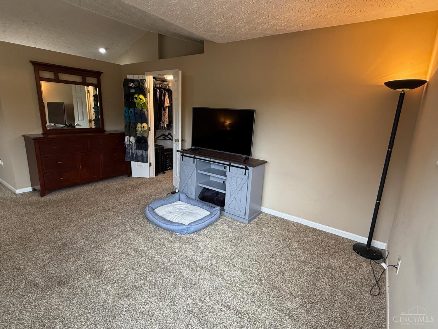 5949 Castlewood Crossing, Milford, Ohio image 17