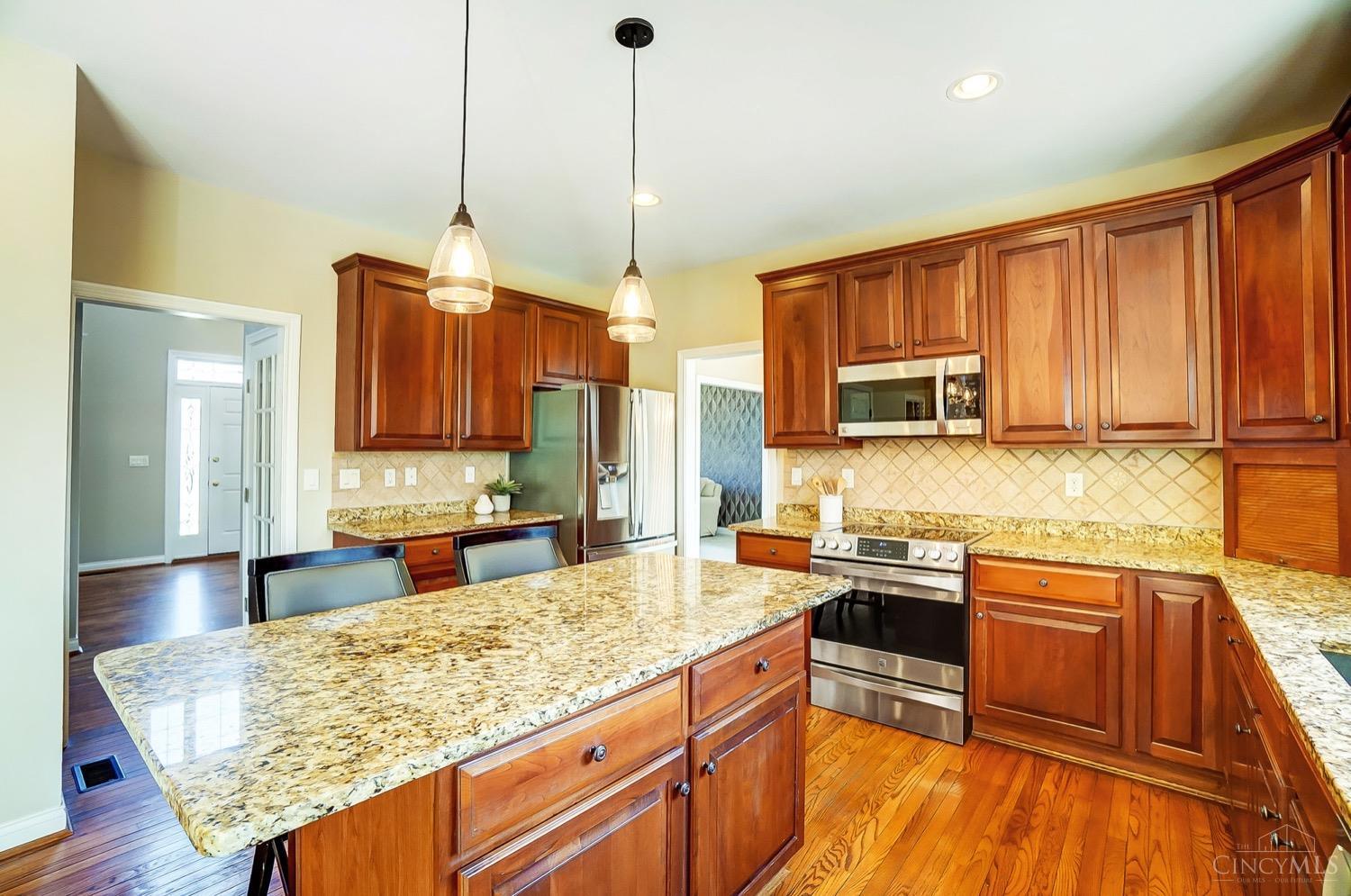 5869 Buckingham Lane, Mason, Ohio image 24