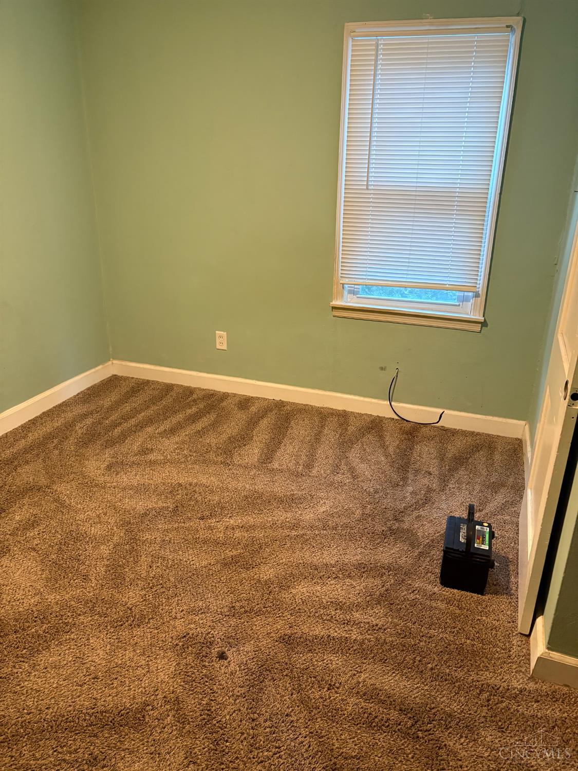 2204 Hawthorne Street