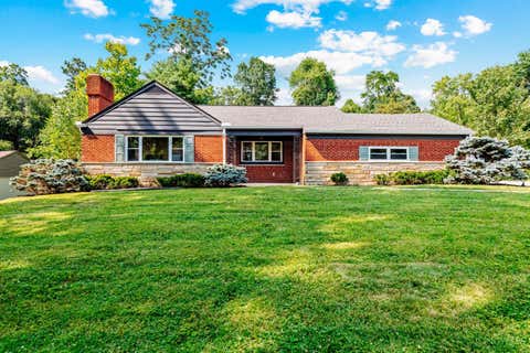 Homes For Sale - 6060 Luwista Lane<br/> Anderson Twp, OH 45230