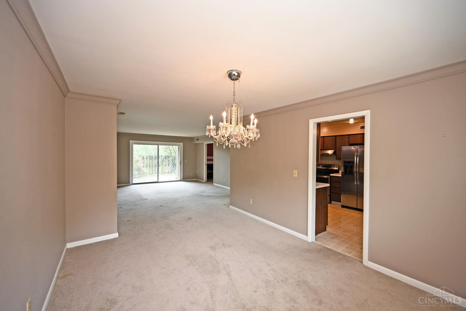3816 Ashworth Drive, Cincinnati, Ohio image 9