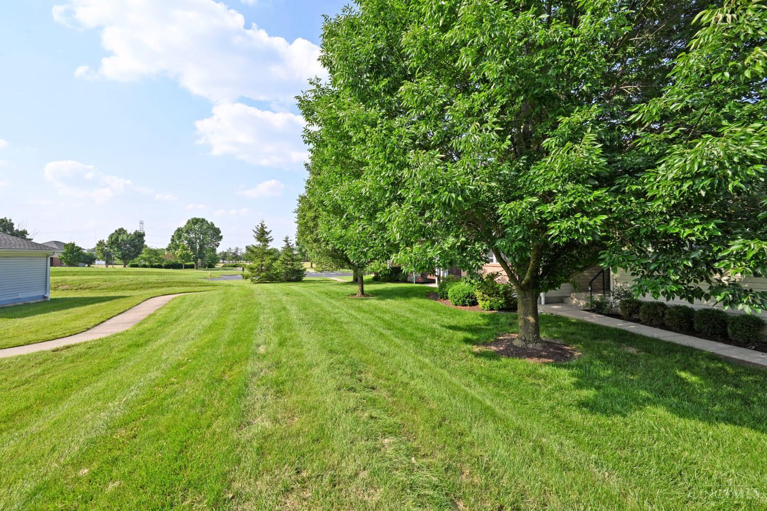 4811 Mallard Creek Drive, Mason, Ohio image 3