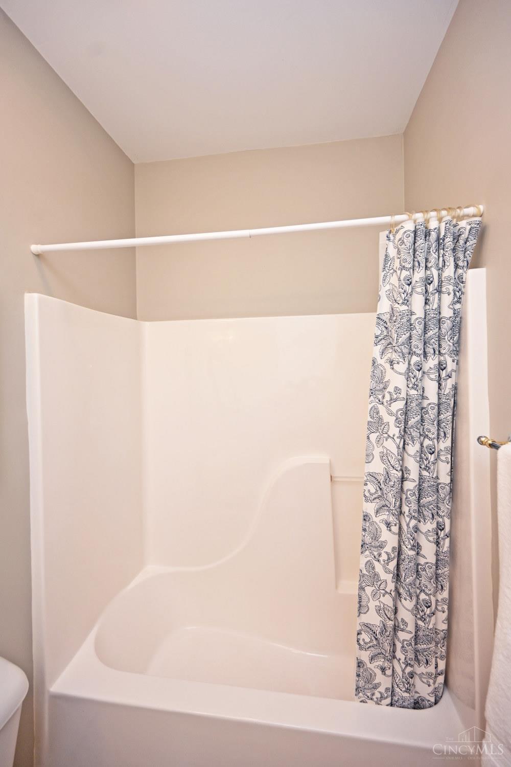 4811 Mallard Creek Drive, Mason, Ohio image 34