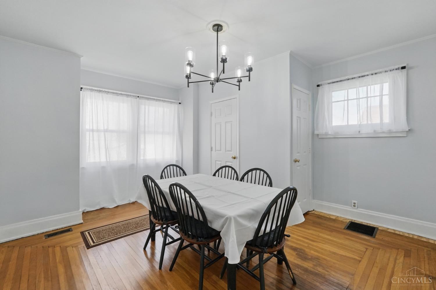 1826 Hopkins Avenue, Norwood, Ohio image 7