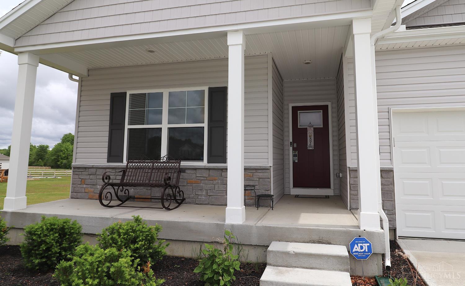 1802 Oak Cove Cv, Goshen Twp, Ohio image 13