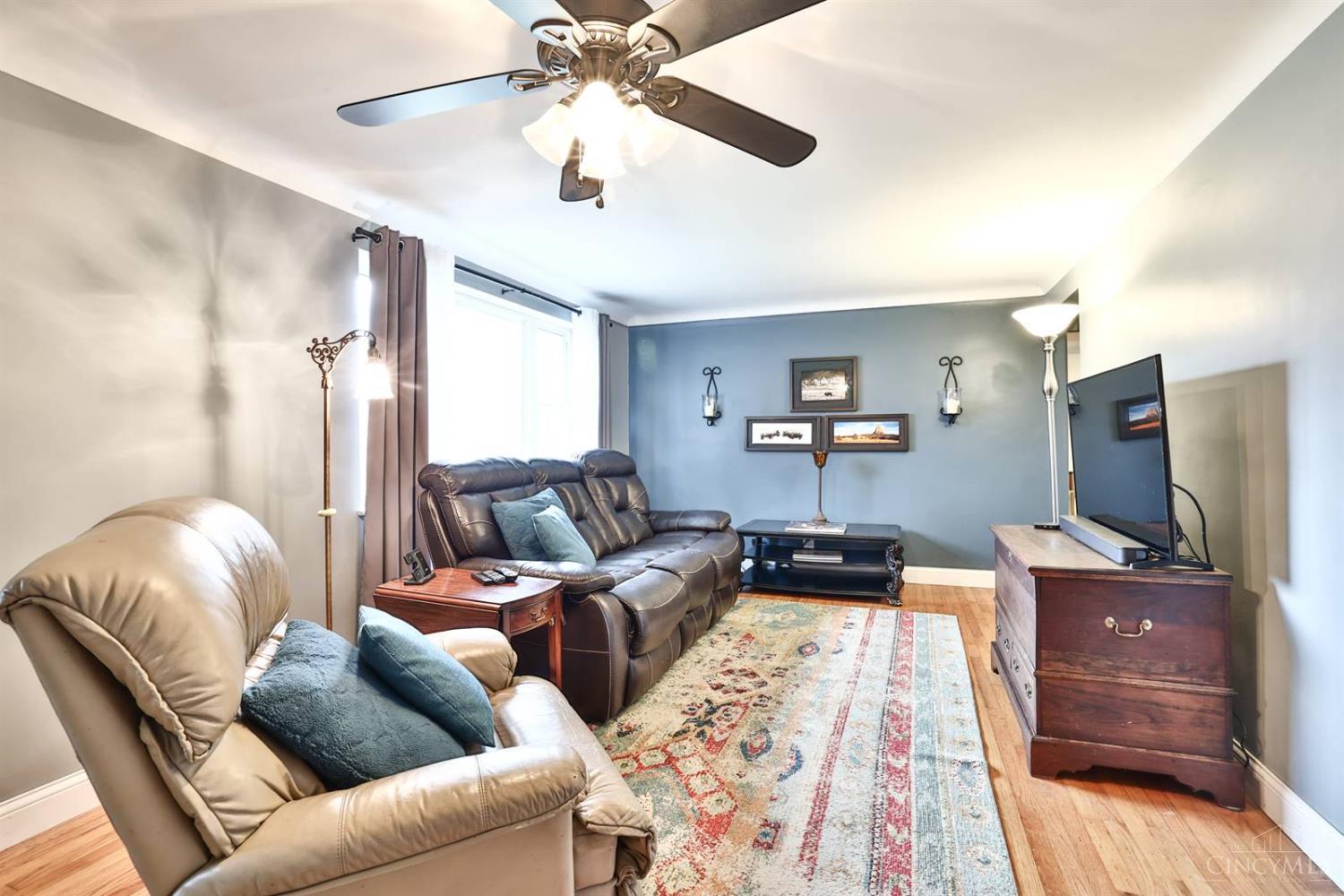 5795 Meadow View Drive