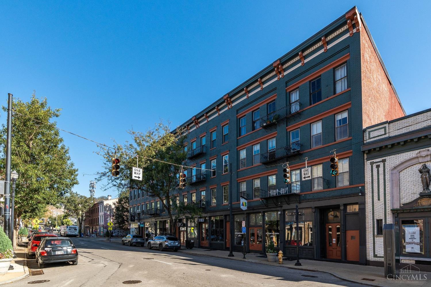 1420 Main Street 4F