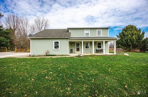 Photo of 3064 Oxford Middletown Road, Milford Township, OH 45013 (MLS # 1872447)