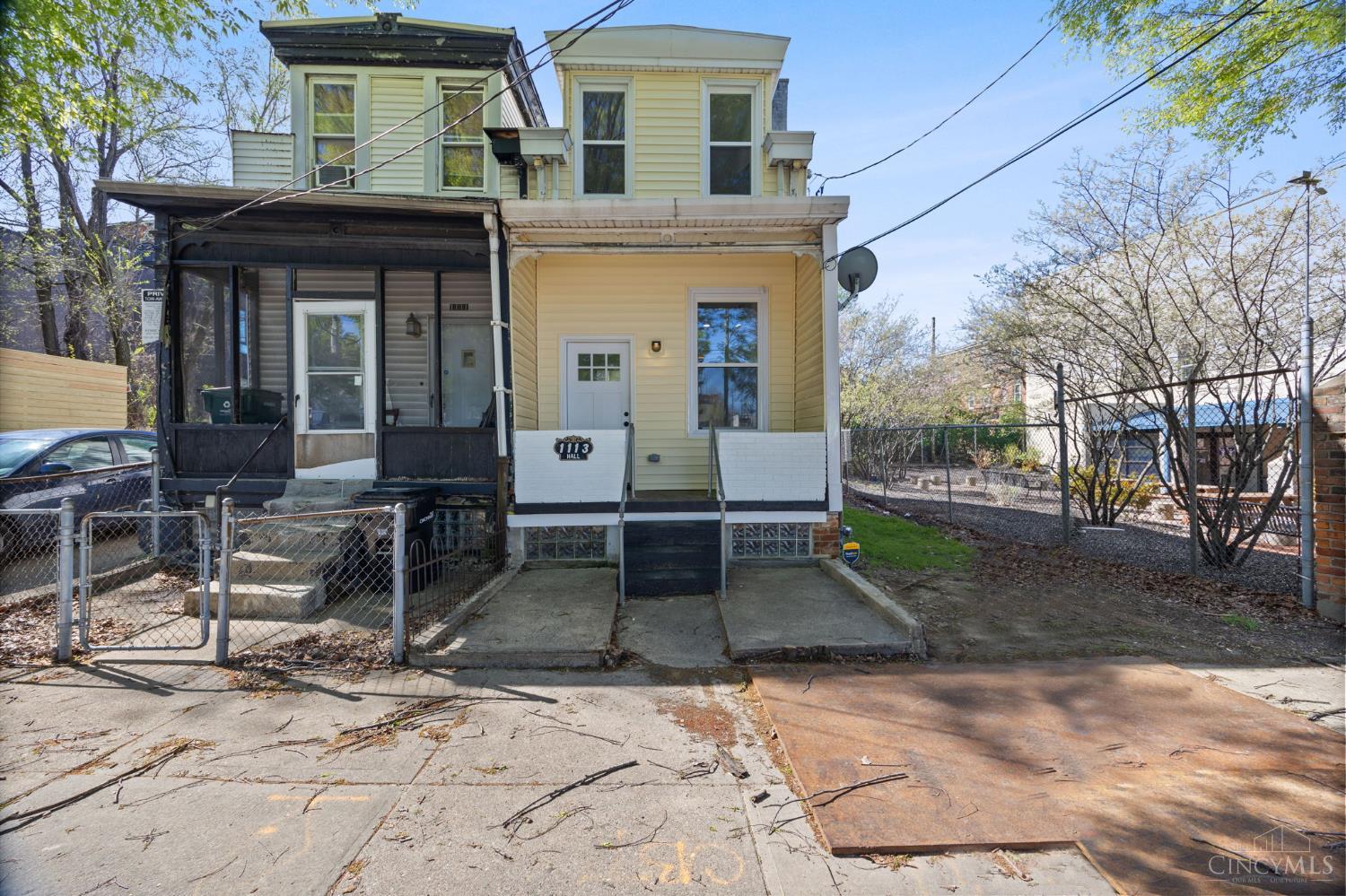 1113 Bank Street