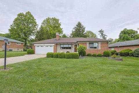 Photo of 2110 Simbury Court, Cincinnati, OH 45224 (MLS # 1876645)