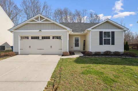 Condo For Sale - 108 Wooded Ridge Drive<br/> Amelia, OH 45102