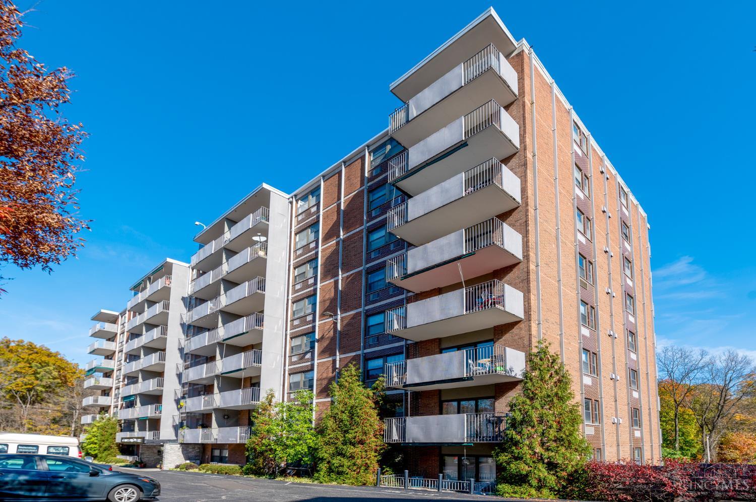 1815 Wm H Taft Road 409