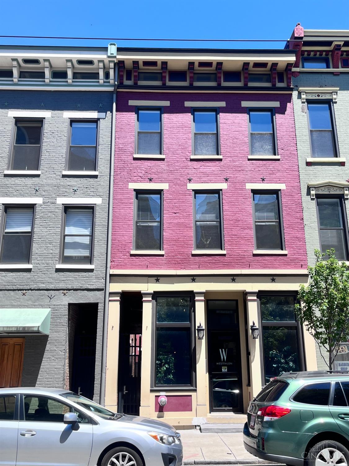 1432 Race Street 102