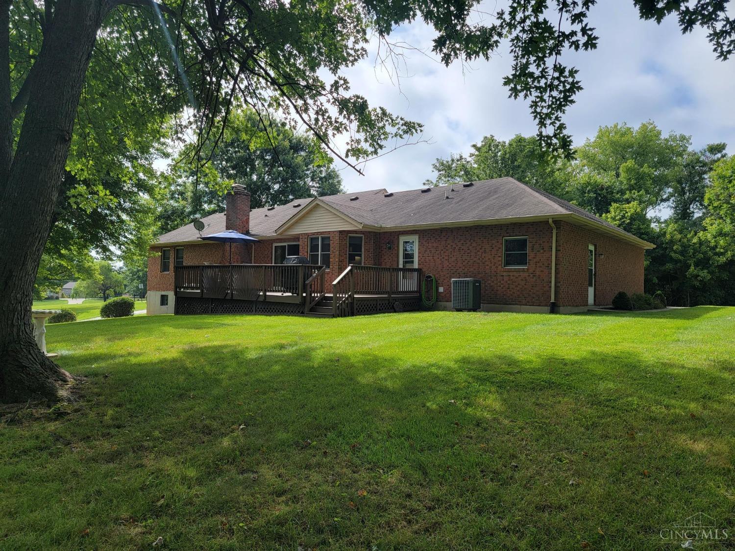 5160 Briar Ridge Drive, Aurora, Indiana image 16