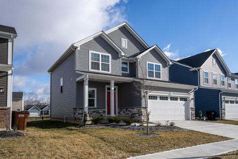 Photo of 2392 Stony Brook Court, Batavia, OH 45103 (MLS # 1855948)