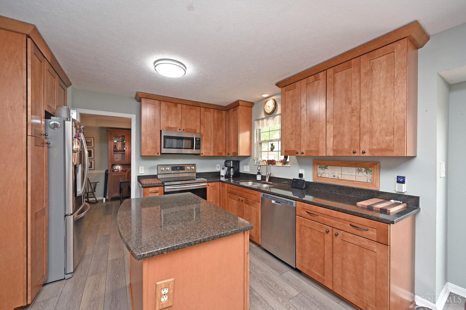 5483 Lake Michigan Drive, Fairfield, Ohio image 13