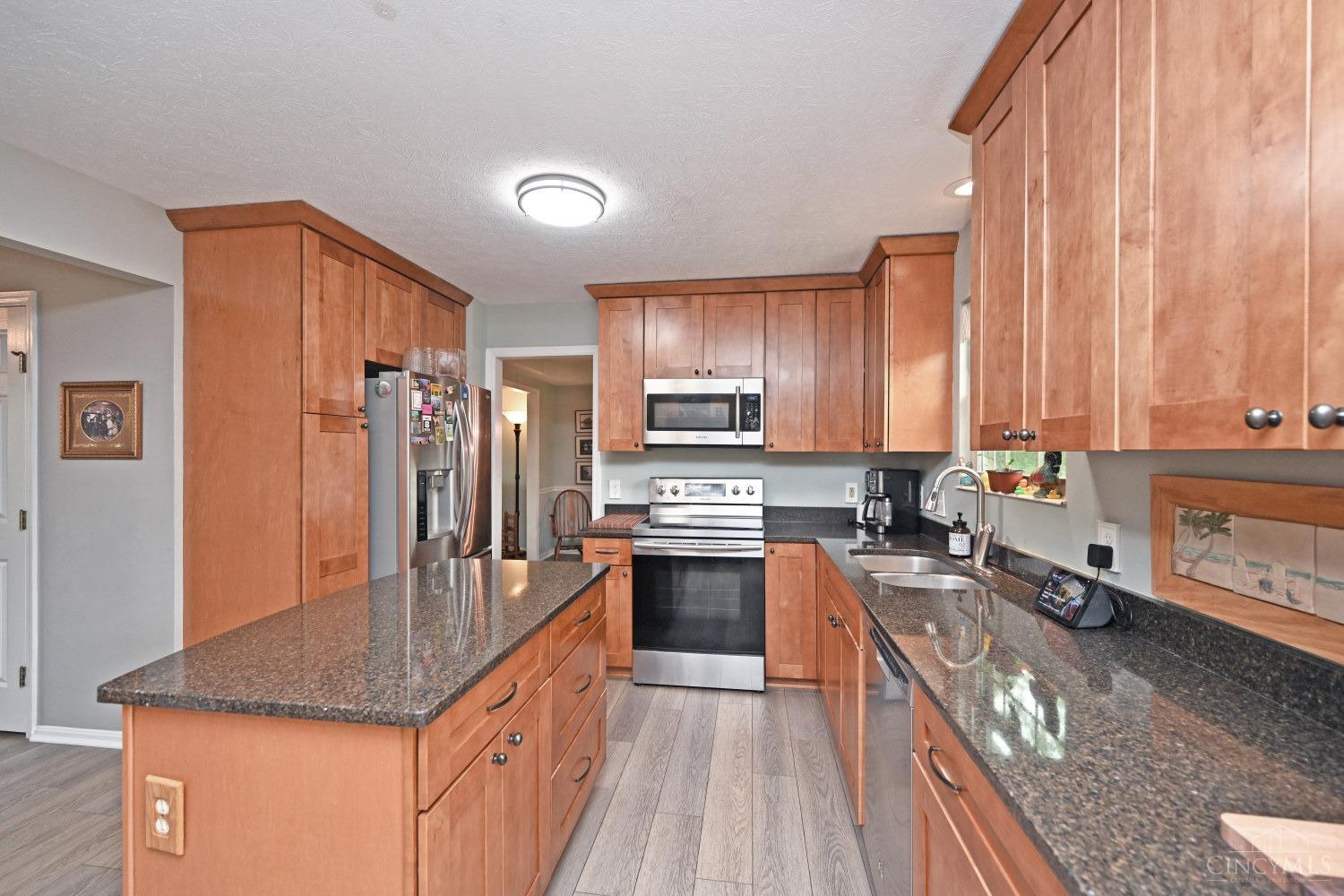5483 Lake Michigan Drive, Fairfield, Ohio image 14