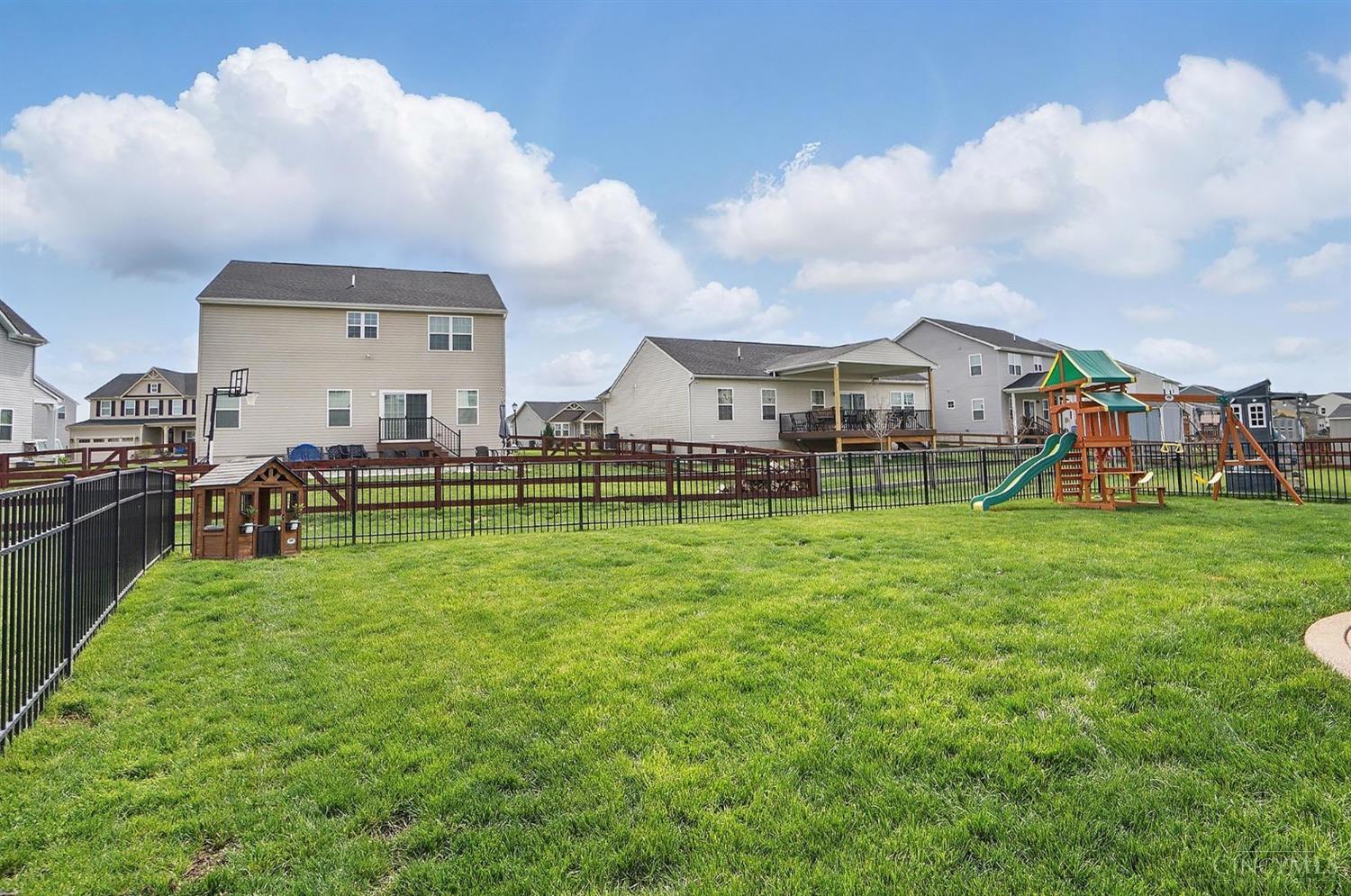 1240 Springfield Drive, Harrison, Ohio image 33