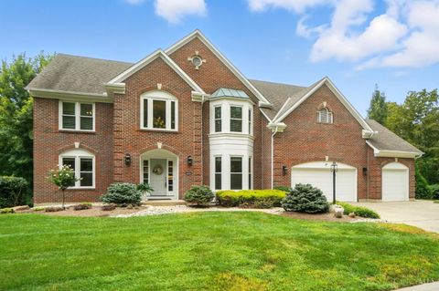 Photo of 908 Forestview Ct, Miami Township, OH 45140 (MLS # 1854619)