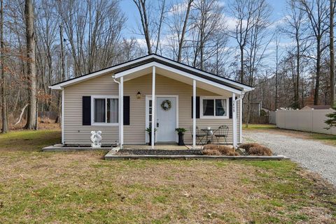 Photo of 3498 Audubon Road, Pierce Township, OH 45102 (MLS # 1865958)