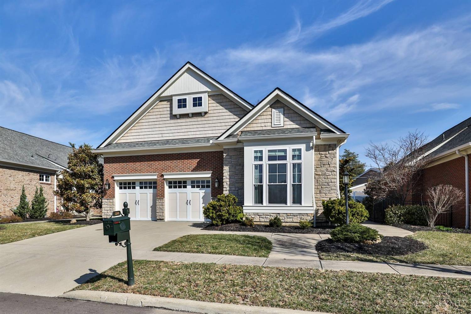 128 Village Gate Lane, Montgomery, Ohio image 1