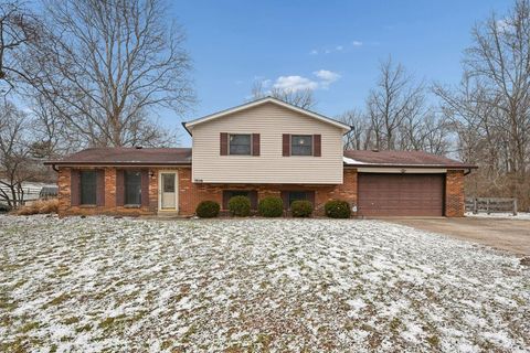 Photo of 7026 West Chester Road, West Chester, OH 45069 (MLS # 1869586)