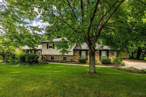 Homes For Sale - 6404 Tylersville Road<br/> West Chester, OH 45069