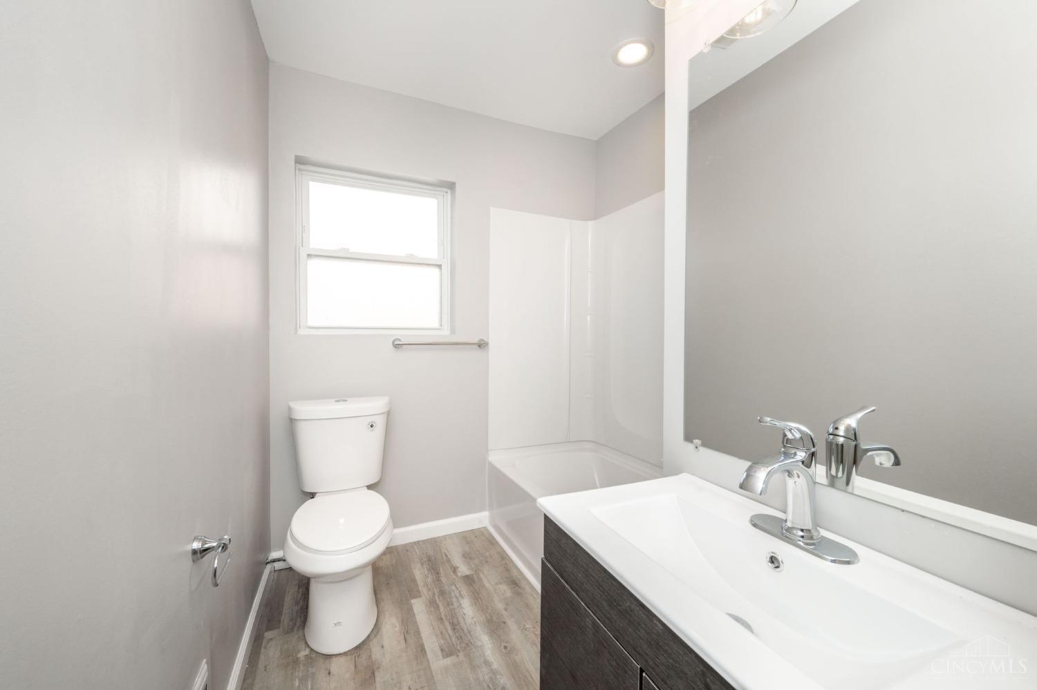 2413 Ferguson Road, Cincinnati, Ohio image 22