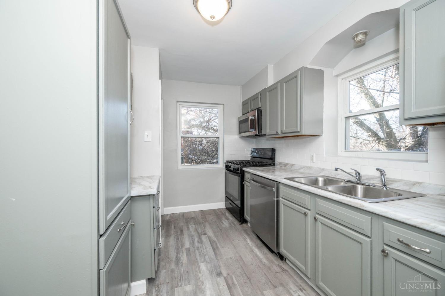 2413 Ferguson Road, Cincinnati, Ohio image 15