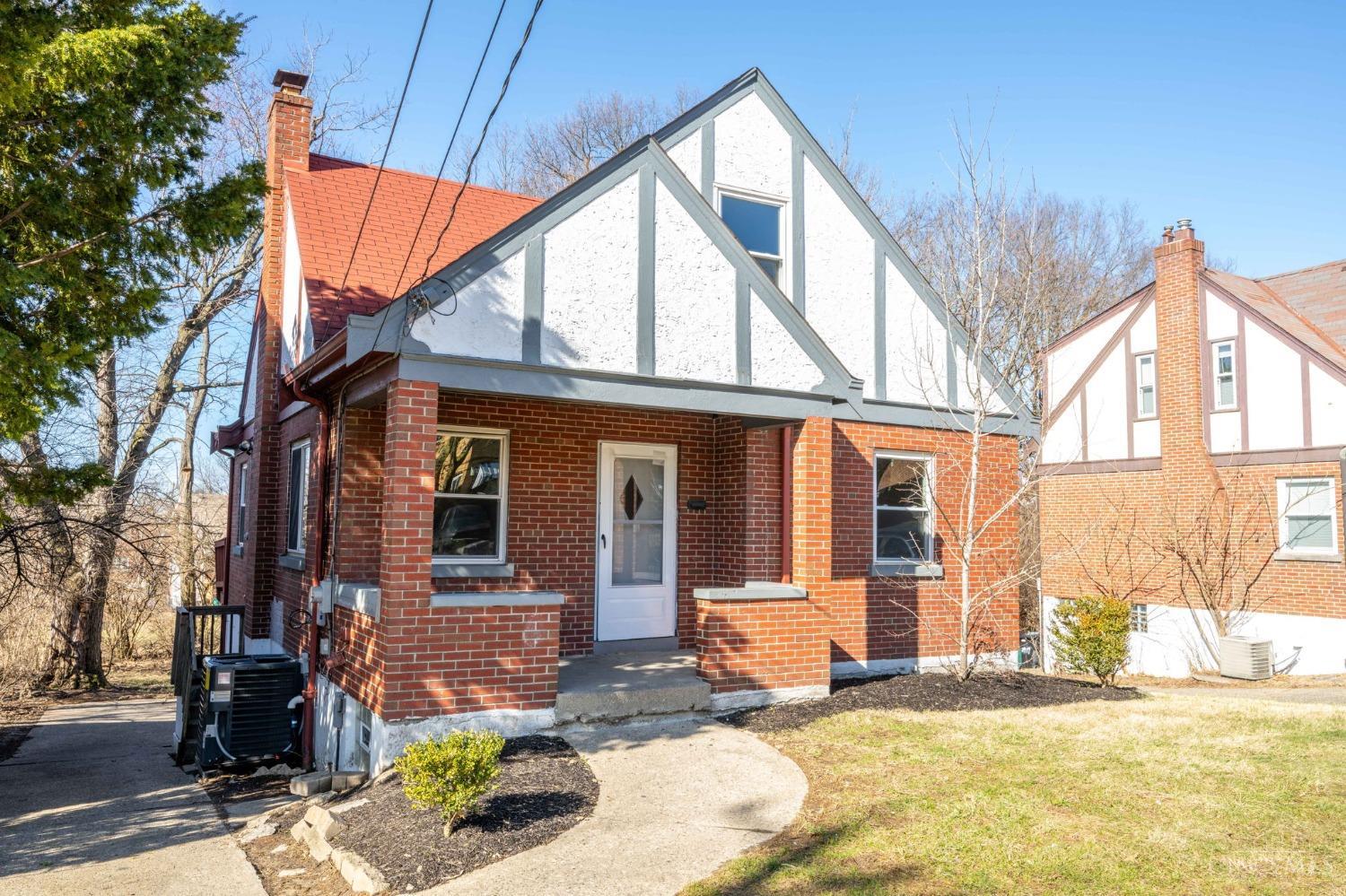 2413 Ferguson Road, Cincinnati, Ohio image 43