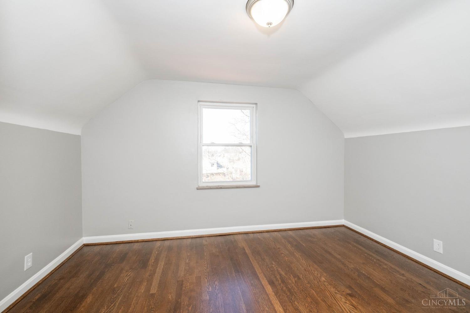 2413 Ferguson Road, Cincinnati, Ohio image 32