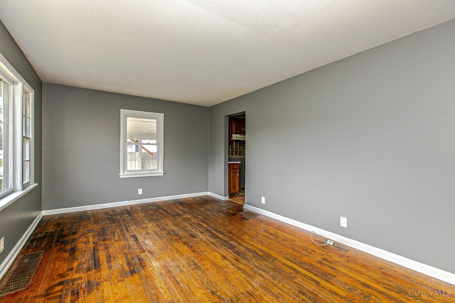 1314 Southern Hills Boulevard, Hamilton, Ohio image 6