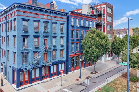Photo of 404 Reading Road #401, Cincinnati, OH 45202 (MLS # 1893784)