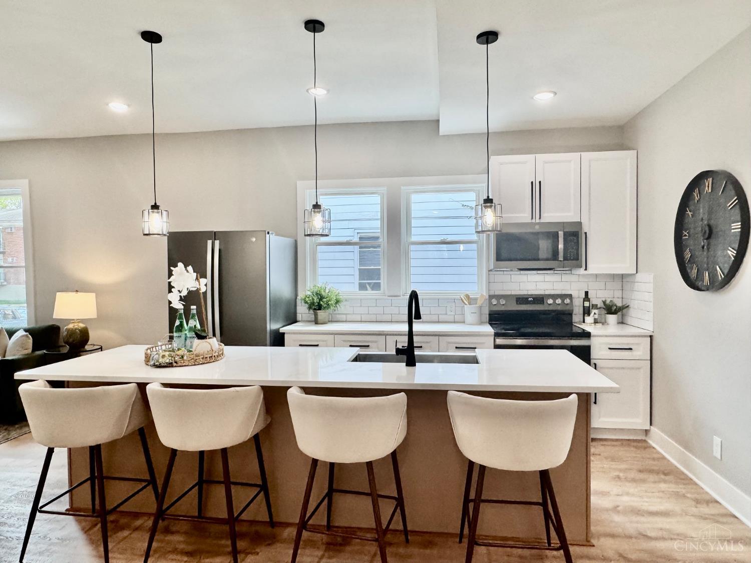 4605 Thoburne Street