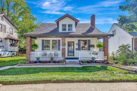 Photo of 4511 Carnation Avenue, Cincinnati, OH 45238 (MLS # 1857208)