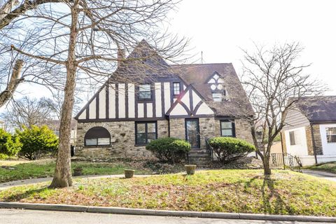 Photo of 1139 Cheyenne Drive, Cincinnati, OH 45216 (MLS # 1861663)