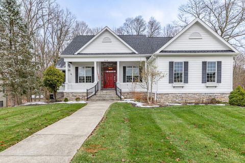 Homes For Sale - 914 Hickory Trail Drive<br/> Clinton County, Wilmington, OH 45177