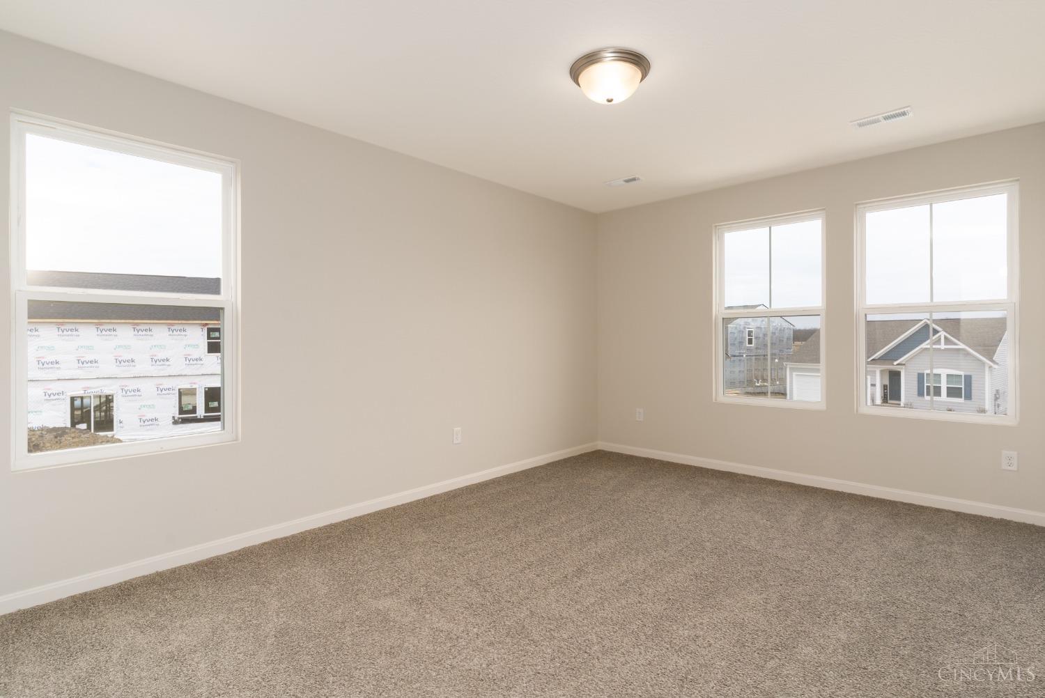6054 Foothills Drive, Harrison, Ohio image 28