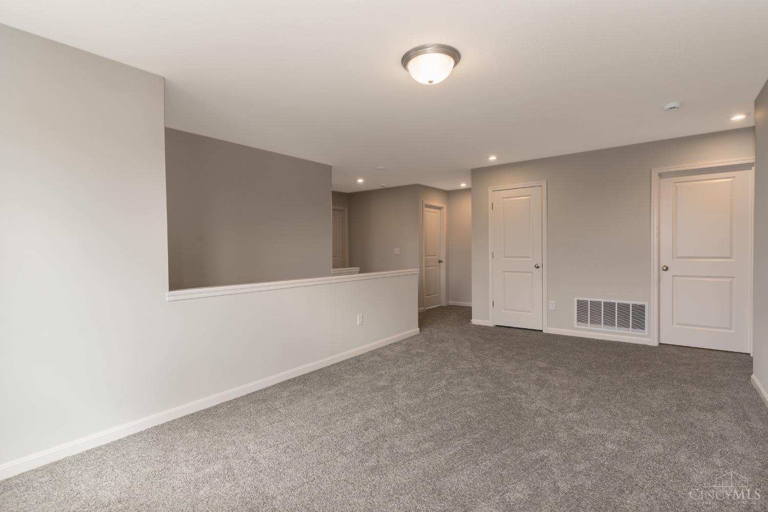 6054 Foothills Drive, Harrison, Ohio image 20