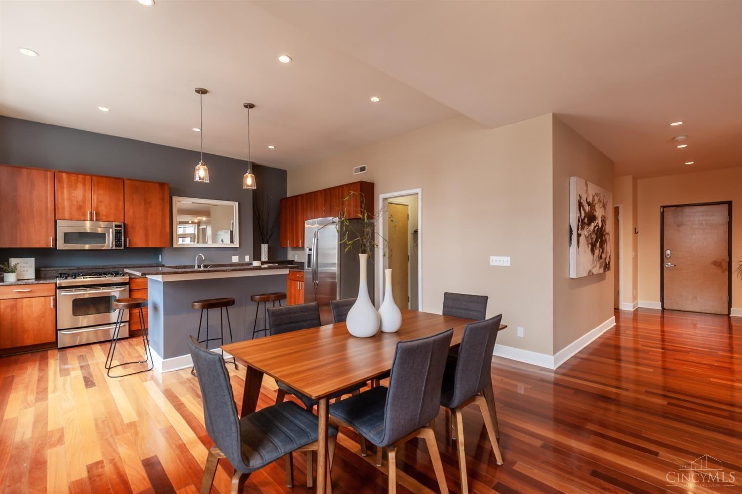 621 Main Street 5A