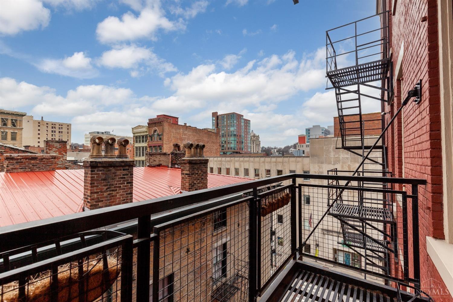 621 Main Street 5A
