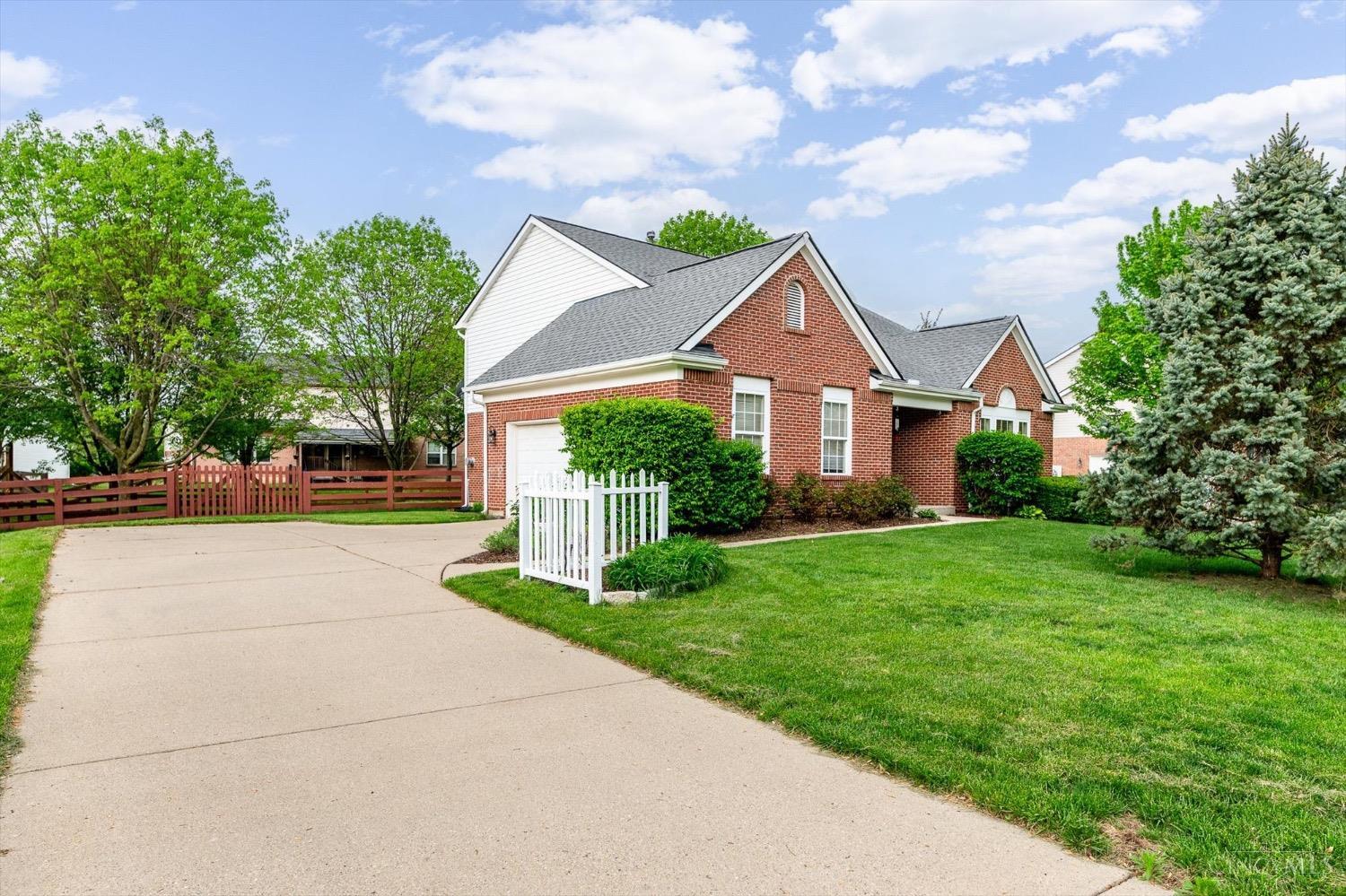 5815 Running Fox Lane, Mason, Ohio image 3