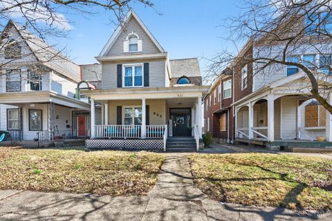 Photo of 922 Summit Avenue, Cincinnati, OH 45204 (MLS # 1871452)