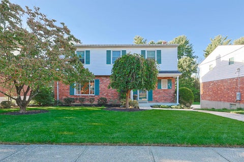 Homes For Sale - 4119 Stonecreek Way<br/> Cincinnati, OH 45241