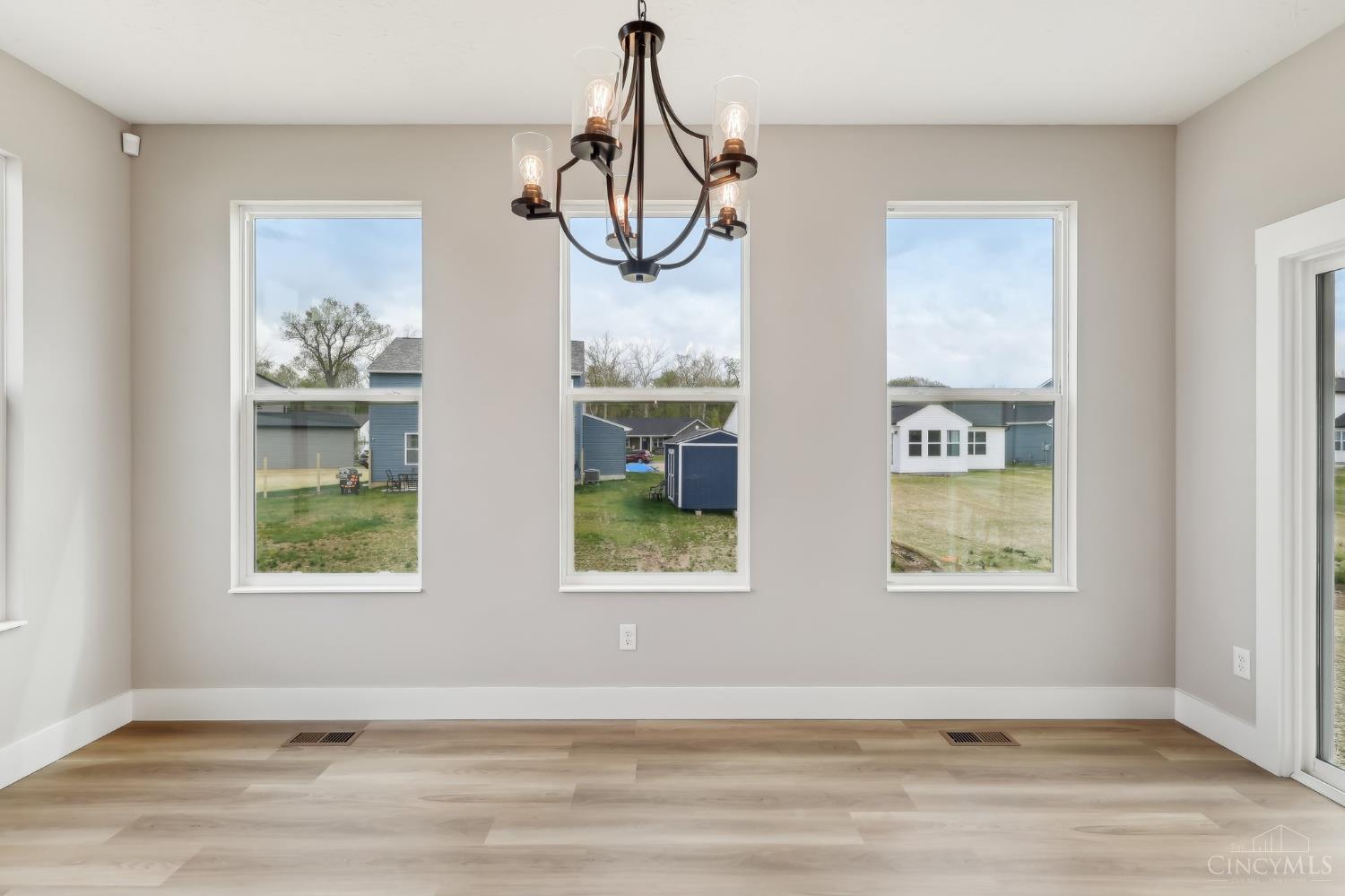 540 Chatham Place, Trenton, Ohio image 23