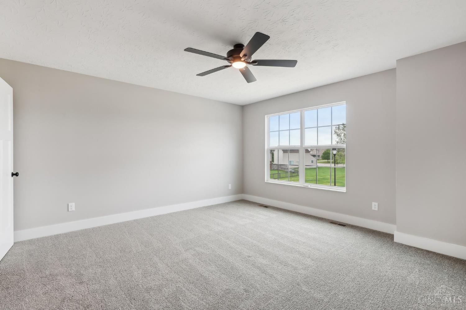 540 Chatham Place, Trenton, Ohio image 34