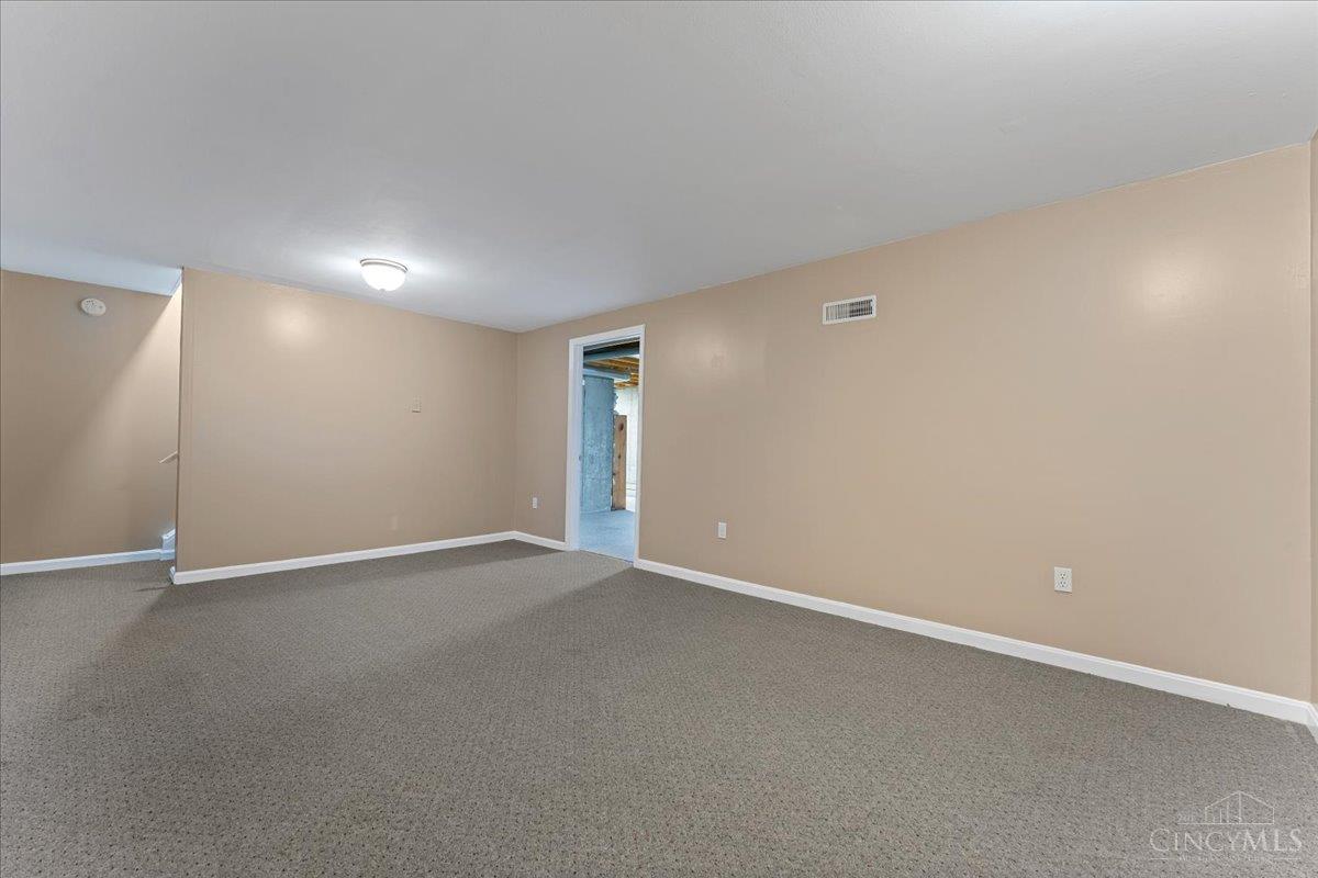120 Mcmurchy Avenue, Bethel, Ohio image 36